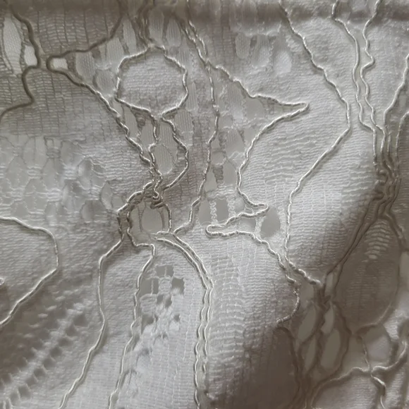 Lulu's lace white cutout dress size XS - Picture 7 of 9